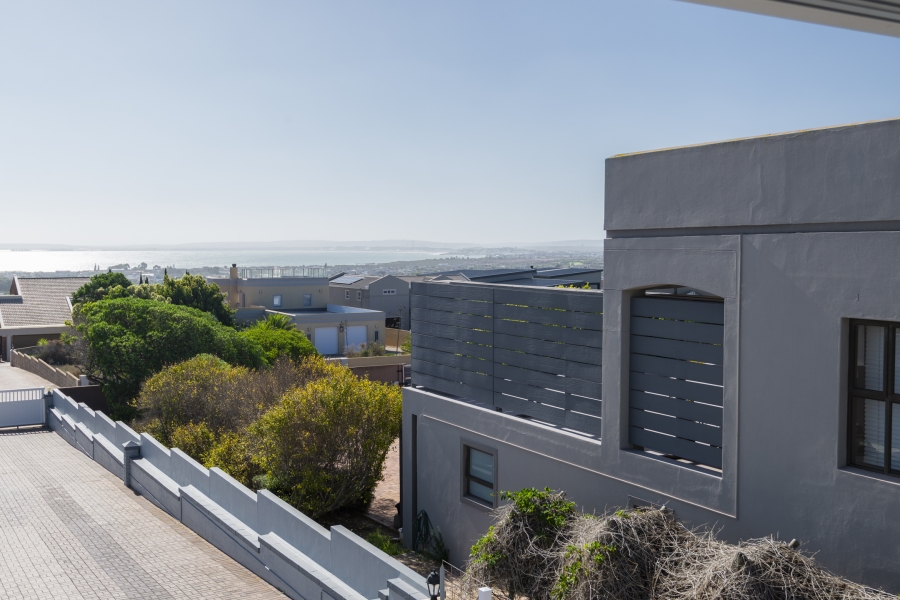 3 Bedroom Property for Sale in Myburgh Park Western Cape